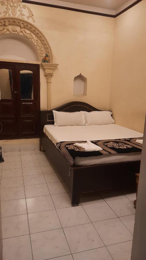 Baba Guest House Varanasi Eksteriør billede